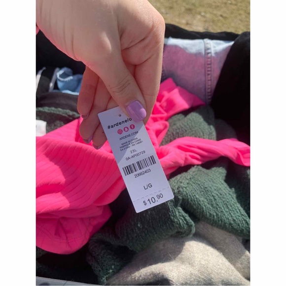 Hot Pink Cropped Turtle Neck - Picture 2 of 2